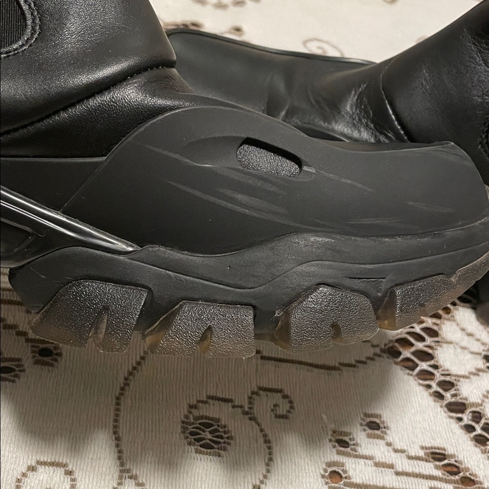 Moncler 1017 Genius 6 Alyx Sleek Black Chunky Leather Ary Ankle Boots - Picture 11 of 16